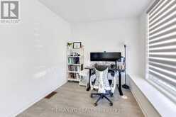 18 DEEP ROOTS TERRACE | Toronto Ontario | Slide Image Nine