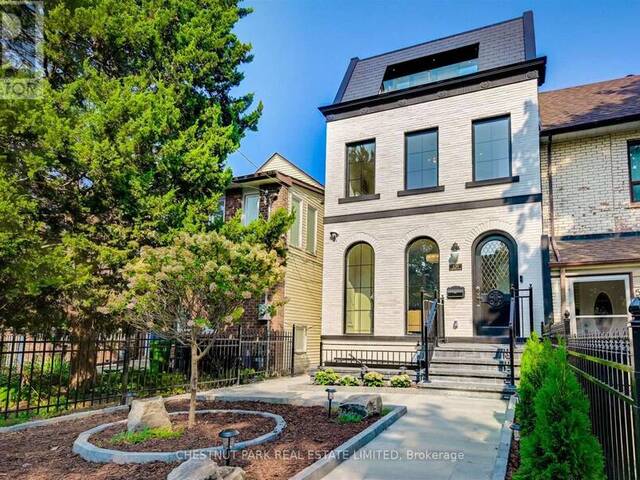 539 CRAWFORD STREET Toronto Ontario, M6G 3J9 - Multi-family Home For Sale