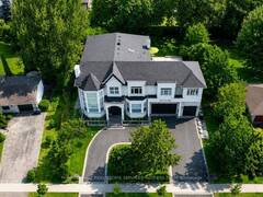 2603 LIRUMA ROAD Mississauga Ontario, L5K 1Y8