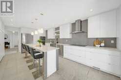 543 QUEENS DRIVE | Toronto Ontario | Slide Image Fifteen