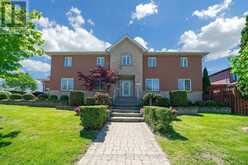 543 QUEENS DRIVE | Toronto Ontario | Slide Image One
