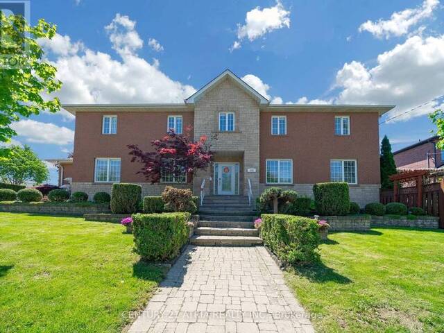543 QUEENS DRIVE Toronto Ontario, M6L 1M9 - 6 Bedrooms Home For Sale