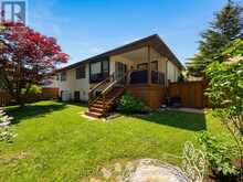20 ARGYLE CRESCENT | Prince Edward Ontario | Slide Image Four