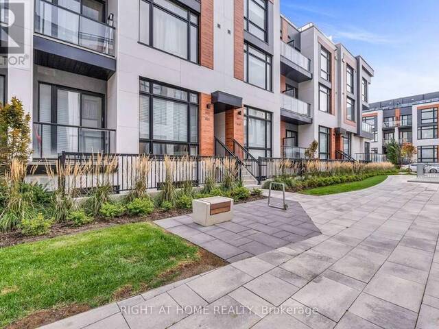 907 - 2 STECKLEY HOUSE LANE Richmond Hill Ontario, L4S 0N4 - 2 Bedrooms Condo For Sale
