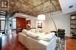 271 MUTUAL STREET | Toronto Ontario | Slide Image Eight
