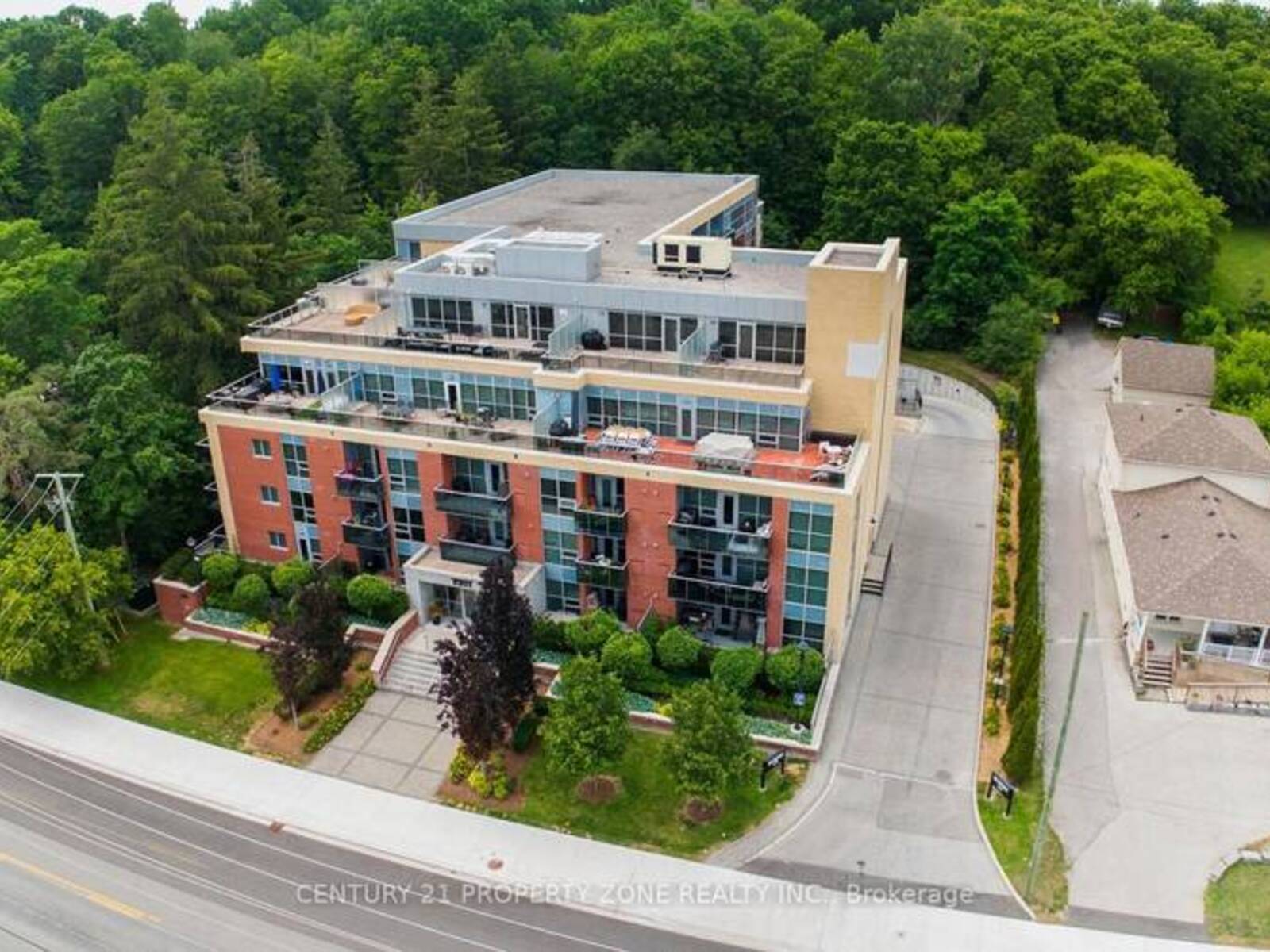 219 - 8302 ISLINGTON AVENUE, Vaughan, Ontario L4L 0E6