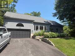 3285 ROCKCLIFFE COURT Port Severn Ontario, L0K 1S0