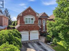 2013 ROSEMOUNT CRESCENT Oakville Ontario, L6M 3A5