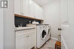 10 CHESTNUT DRIVE | Guelph-Eramosa Ontario | Slide Image Twelve