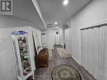 175 GOLD PARK GATE | Angus Ontario | Slide Image Thirty