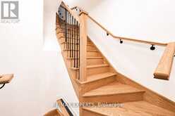 7 - 8 MARQUETTE AVENUE | Toronto Ontario | Slide Image Thirteen