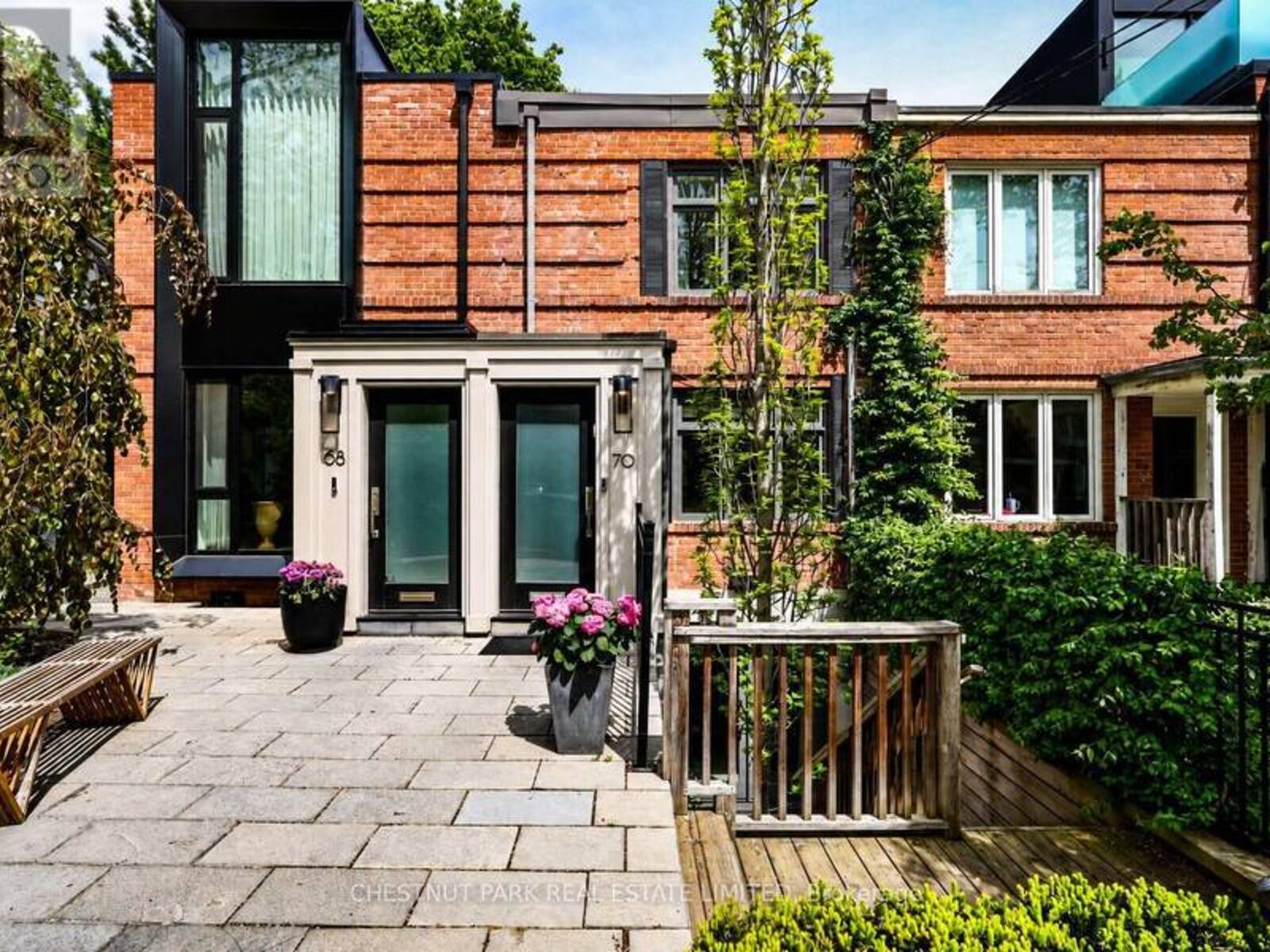 70 SUMMERHILL GARDENS, Toronto, Ontario M4T 1B4