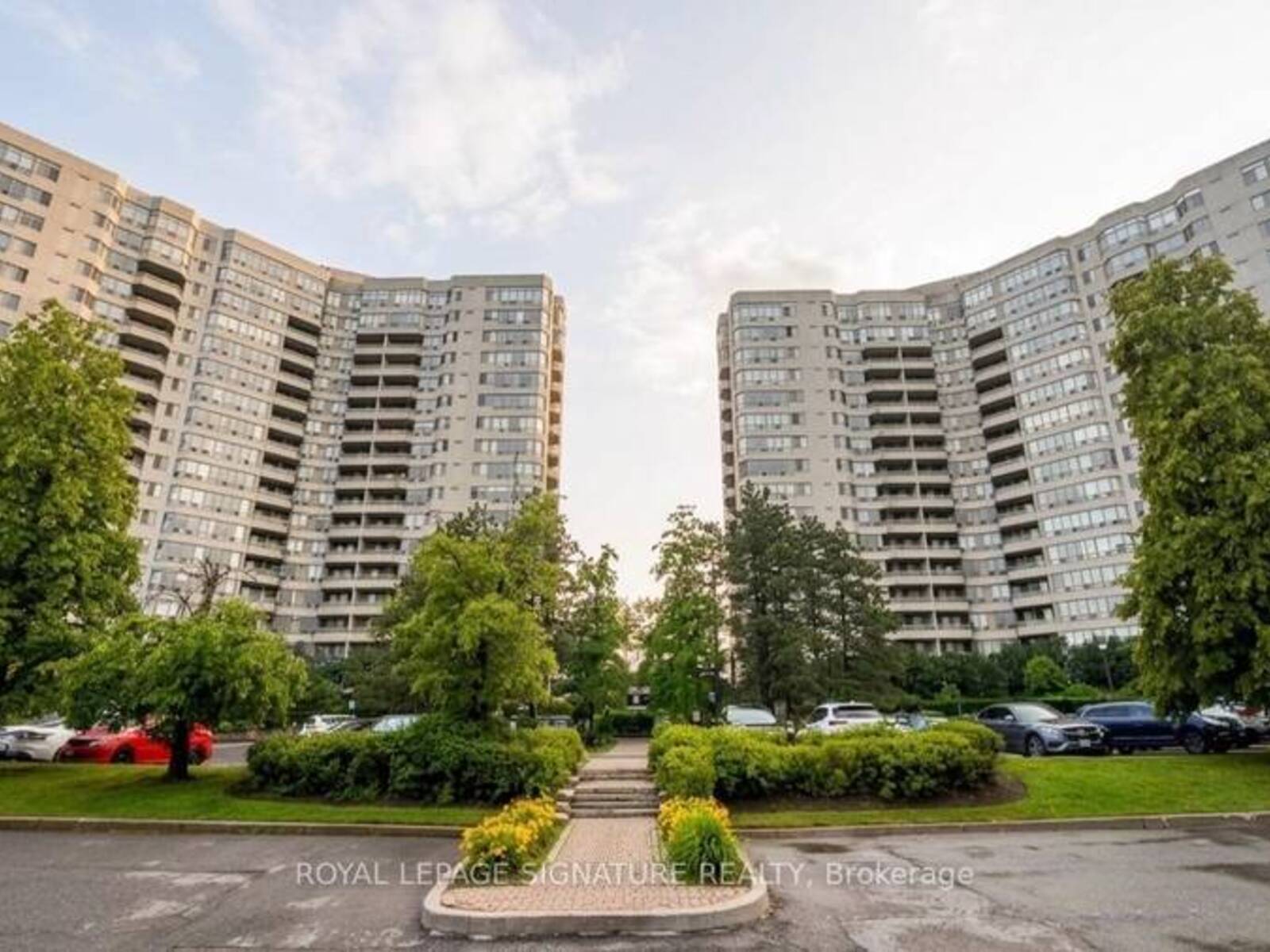 1610 - 160 ALTON TOWERS CIRCLE, Toronto, Ontario M1V 4X8