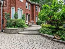 68 ALANA DRIVE | Barrie Ontario | Slide Image Three
