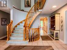 68 ALANA DRIVE | Barrie Ontario | Slide Image Six