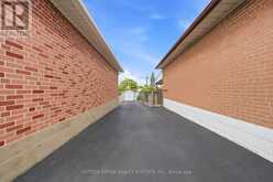 2870 WESTON ROAD | Toronto Ontario | Slide Image Thirty