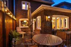 59 BRUMELL AVENUE | Toronto Ontario | Slide Image Eighteen
