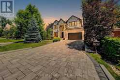 484 AVONWOOD DRIVE | Mississauga Ontario | Slide Image Two