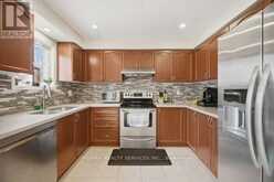 19 THORNBUSH BOULEVARD | Brampton Ontario | Slide Image Eleven