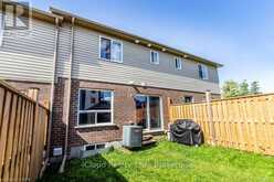 122 SUMMIT RIDGE DRIVE | Guelph Ontario | Slide Image Twenty-seven