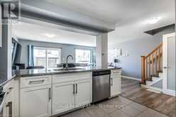 122 SUMMIT RIDGE DRIVE | Guelph Ontario | Slide Image Nine