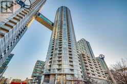 1605 - 21 ICEBOAT TERRACE | Toronto Ontario | Slide Image Twenty-eight