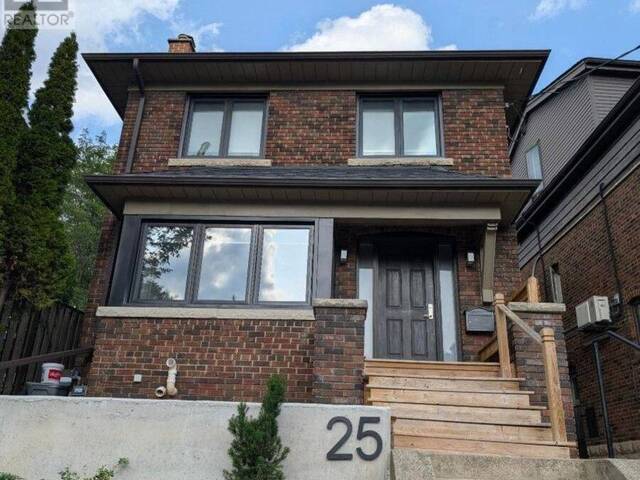 25 OSWALD CRESCENT Toronto Ontario, M4S 2H5 - 5 Bedrooms Home For Sale