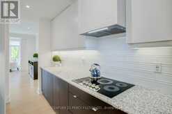 3B NORBURY CRESCENT | Toronto Ontario | Slide Image Thirteen