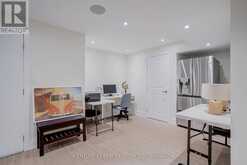 3B NORBURY CRESCENT | Toronto Ontario | Slide Image Thirty-four