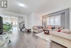 70 MOHANDAS DRIVE | Markham Ontario | Slide Image Eight