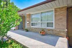 98 WILLOWRIDGE ROAD | Toronto Ontario | Slide Image Thirty-six
