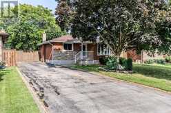 17 WOODSVIEW AVENUE | Grimsby Ontario | Slide Image One