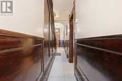 330 MAIN STREET | Toronto Ontario | Slide Image Eighteen