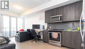5111 - 30 SHORE BREEZE DRIVE | Toronto Ontario | Slide Image Eight