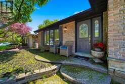 2306 DEVON ROAD | Oakville Ontario | Slide Image Three