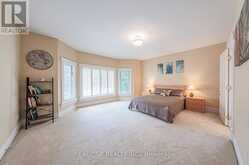 14 ALM COURT | Aurora Ontario | Slide Image Thirty-five