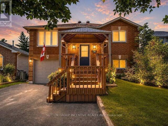 10 PALLING LANE Barrie Ontario, L4M 6H4 - 4 Bedrooms Home For Sale