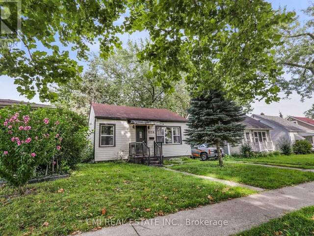 1226 WIGLE AVENUE Windsor Ontario, N9C 3N1 - 3 Bedrooms Home For Sale