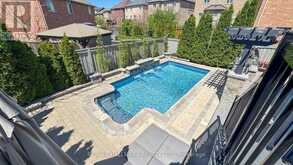 1135 CENOTAPH BOULEVARD | Newmarket Ontario | Slide Image Two