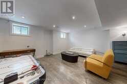 1135 CENOTAPH BOULEVARD | Newmarket Ontario | Slide Image Thirty-one