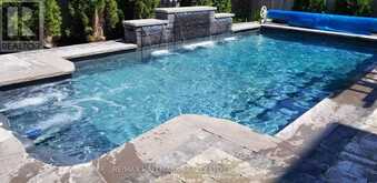 1135 CENOTAPH BOULEVARD | Newmarket Ontario | Slide Image Forty-four