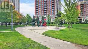1002 - 18 HARRISON GARDEN | Toronto Ontario | Slide Image Twenty-four