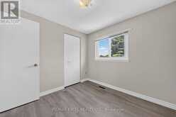 26 LIGHTHALL CRESCENT | Toronto Ontario | Slide Image Eighteen