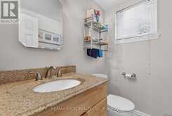 26 LIGHTHALL CRESCENT | Toronto Ontario | Slide Image Twelve