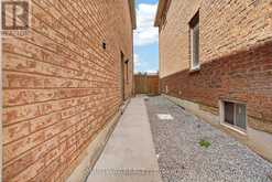 26 FANNING TRAIL | Brampton Ontario | Slide Image Forty-six