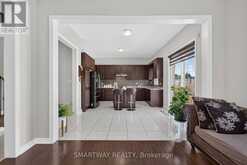 26 FANNING TRAIL | Brampton Ontario | Slide Image Ten