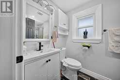 115 GREEN ROAD | Hamilton Ontario | Slide Image Seventeen