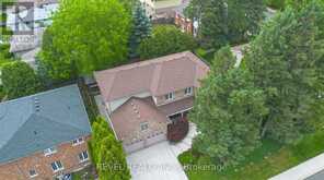 11 MAYNARD STREET | Hamilton Ontario | Slide Image Forty-three