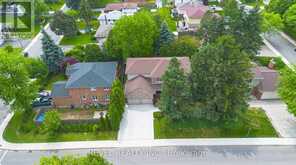 11 MAYNARD STREET | Hamilton Ontario | Slide Image Forty-four