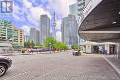 504 - 77 HARBOUR SQUARE | Toronto Ontario | Slide Image Four